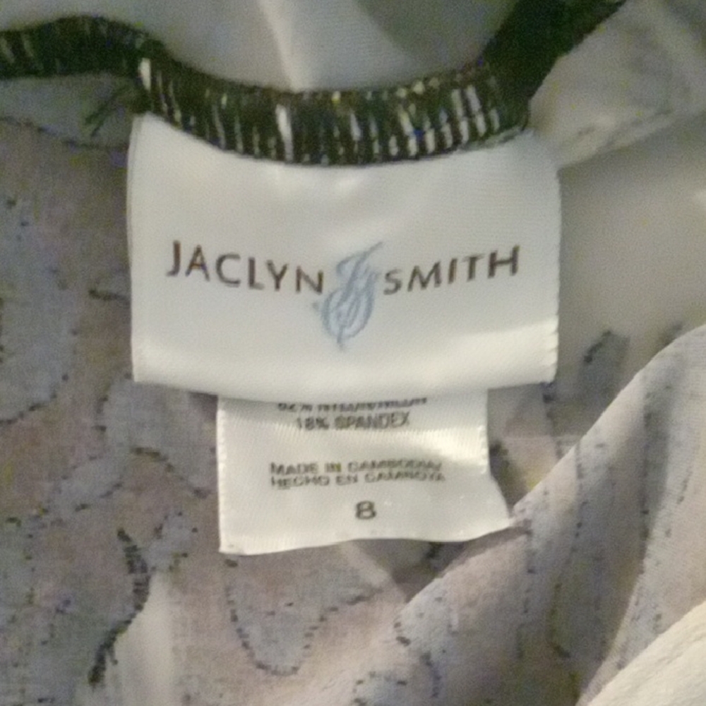 Jaclyn Smith Black and White Fitted Halter One Piece - Picture 3 of 3